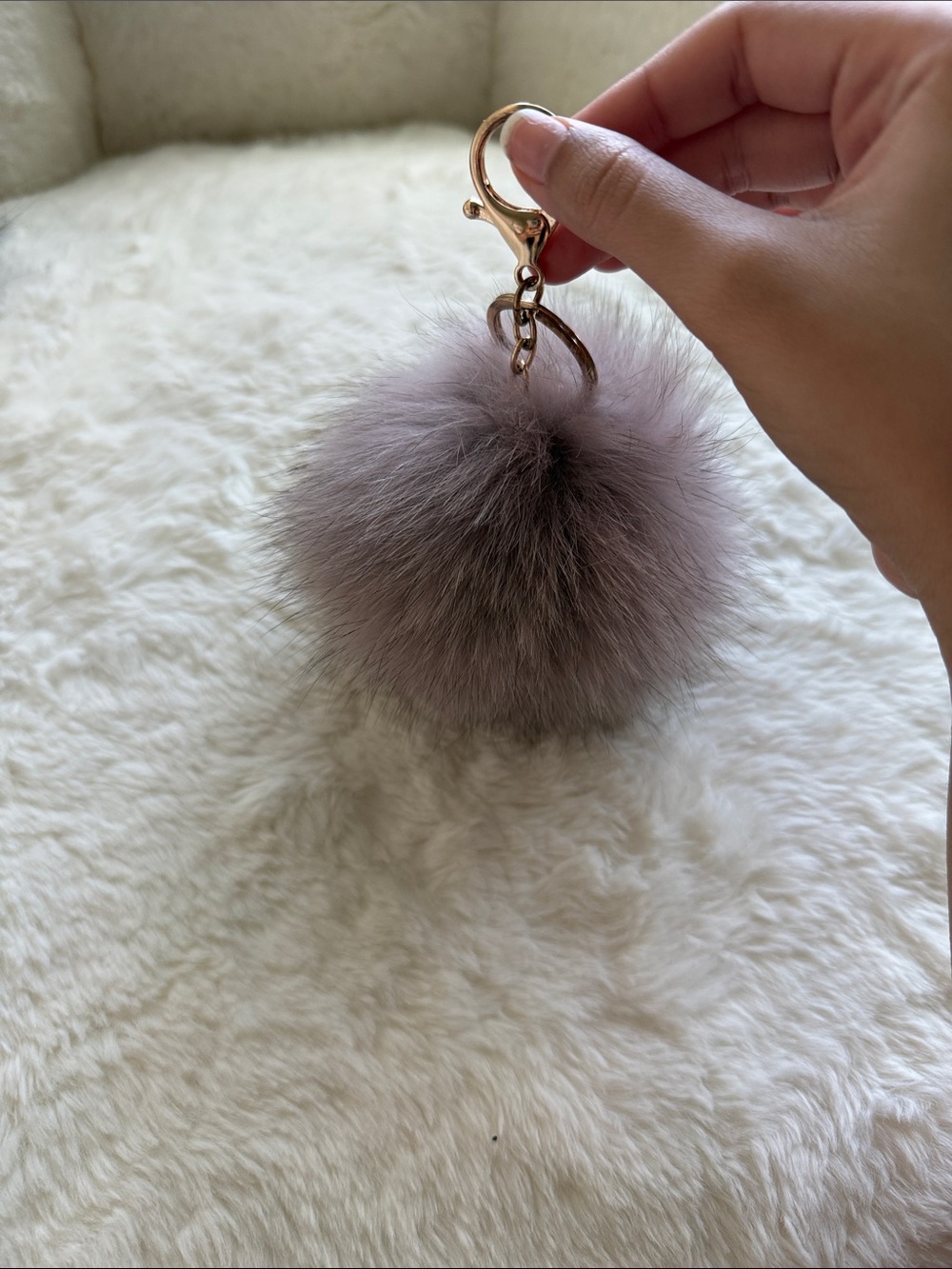Keychain Mauve Pom Pom fluffy furry faux fur muted pink ash soft key chain - Picture 3 of 5